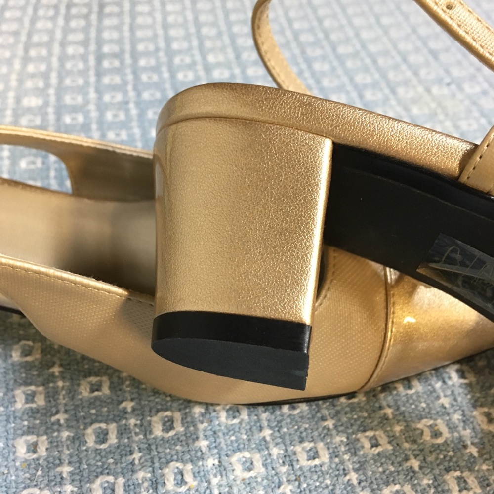 Shoes - Picture 3 of 5
